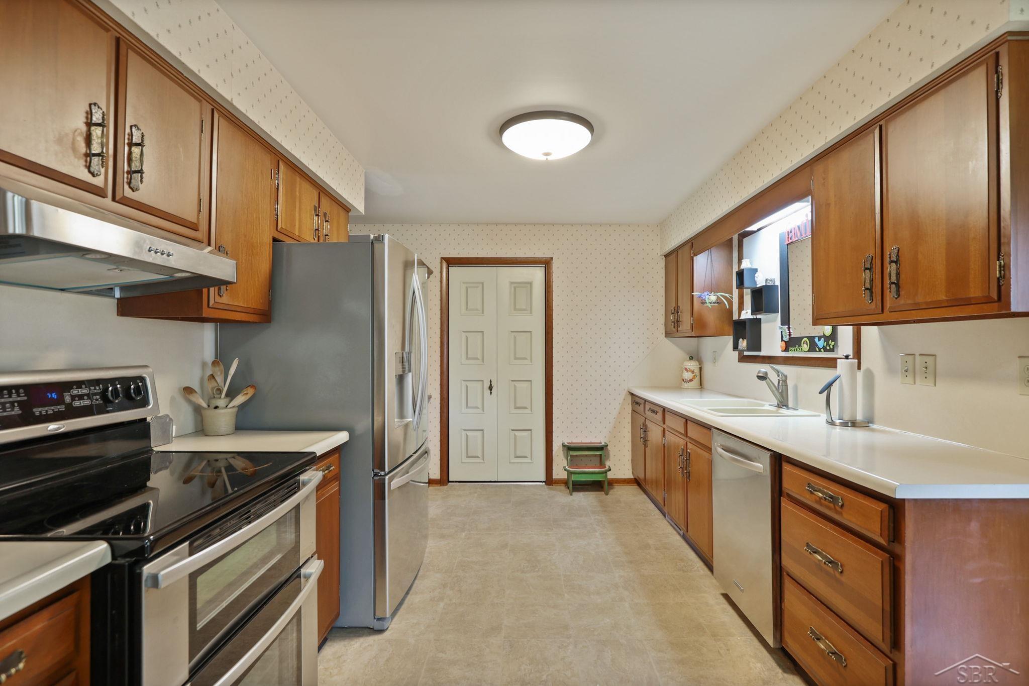 3574 Hemmeter Road Saginaw, MI 48603 - Photo 14 of 42 50116171-13.JPG