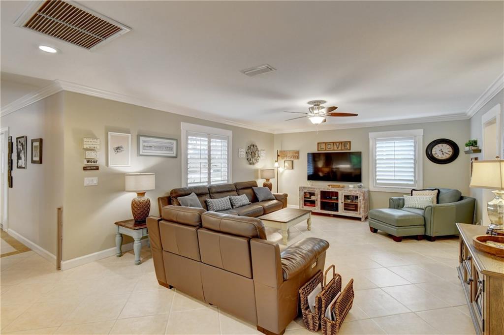 12 North River Road Sewall's Point, FL 34996 - Photo 7 of 43 Gallery Image 7