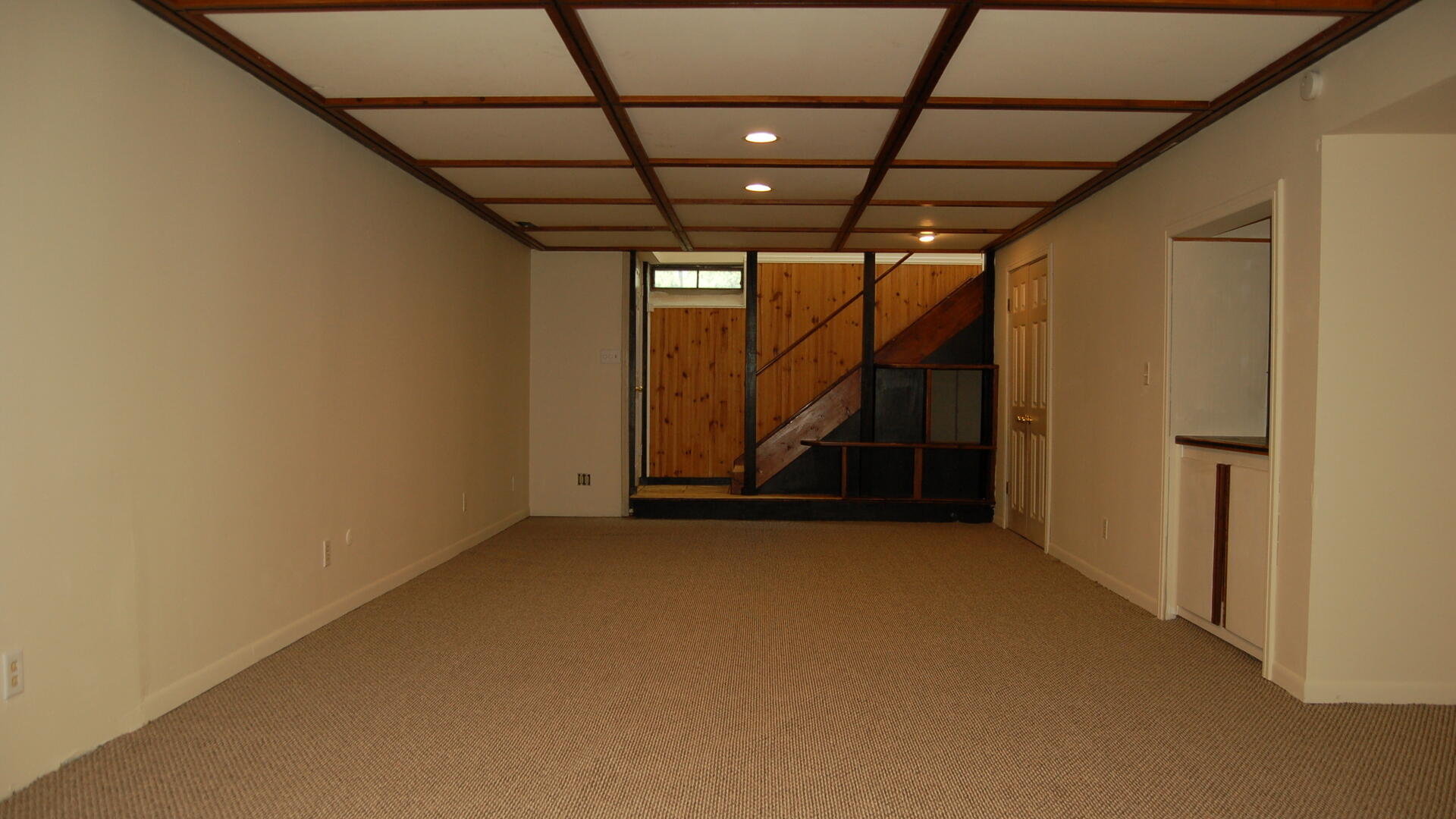 924 North Maple Road Ann Arbor, MI 48103 - Photo 26 of 34 Basement