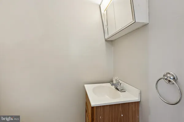 $385,000 | 5109 Inlet Drive, Bensalem, PA 19020