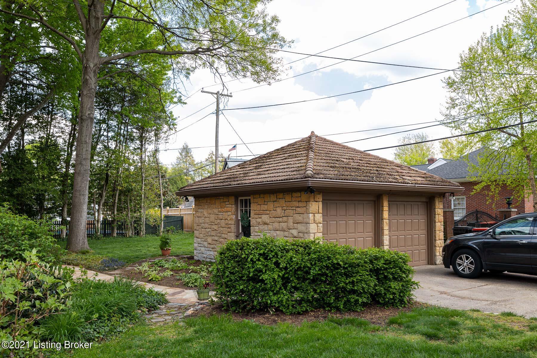 2920 Lexington Road Louisville, KY 40206 - Photo 38 of 39 0392920 Lexington Rd - INTERNET