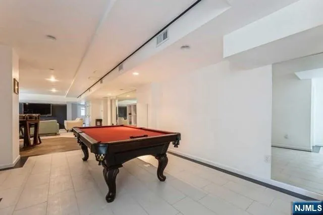 $1,900,000 | 214 Durie Avenue, Closter, NJ 07624