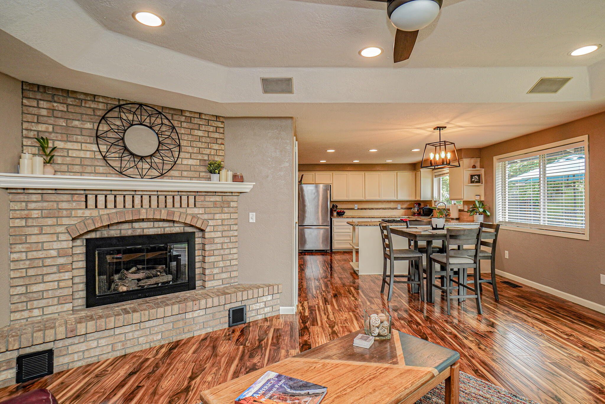2840 Lone Pine Road Medford, OR 97504 - Photo 13 of 37 DSC09511