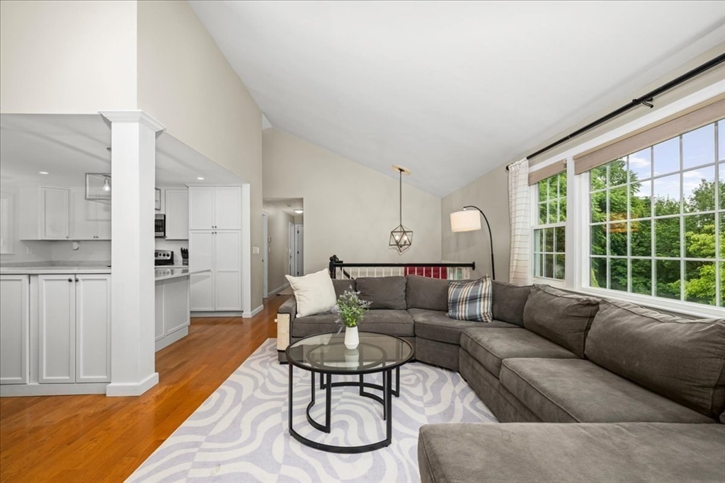 3 Bantry Road Southborough, MA 01772 - Photo 12 of 39 Gallery Image 12