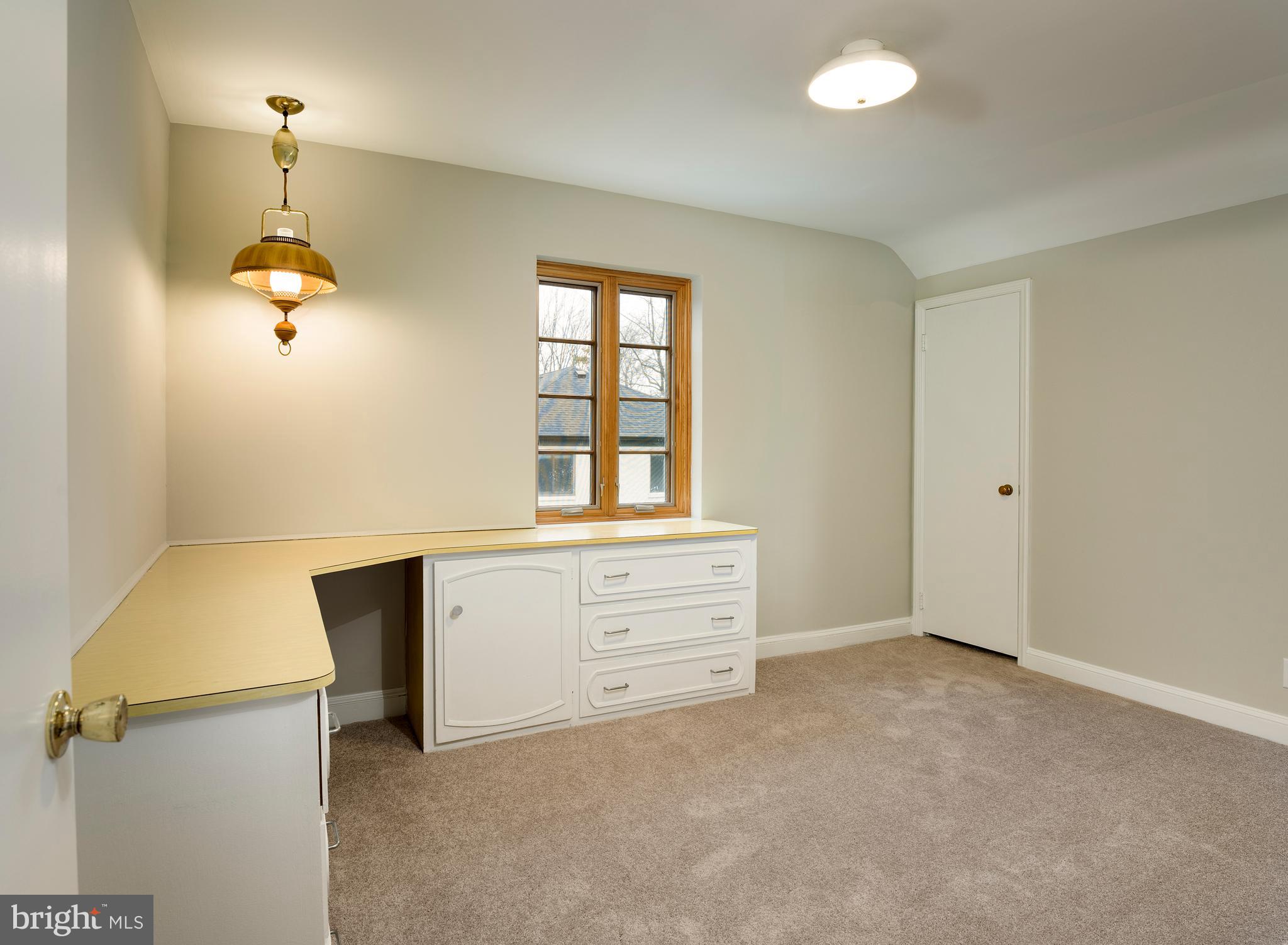 627 Greythorne Road Wynnewood, PA 19096 - Photo 14 of 16 Bedroom with Built-in & Walk-in Closet