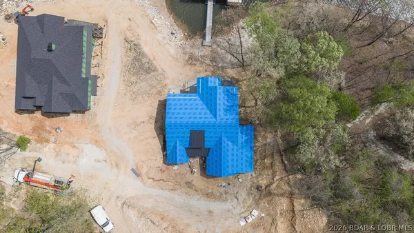 $2,000,000 | 440 Pershing Drive, Camdenton, MO 65020