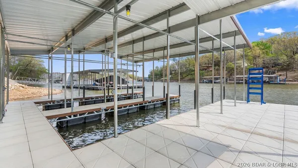 $2,000,000 | 440 Pershing Drive, Camdenton, MO 65020