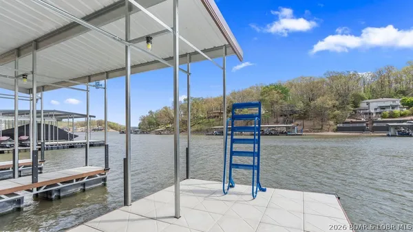 $2,000,000 | 440 Pershing Drive, Camdenton, MO 65020