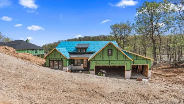 $2,000,000 | 440 Pershing Drive, Camdenton, MO 65020