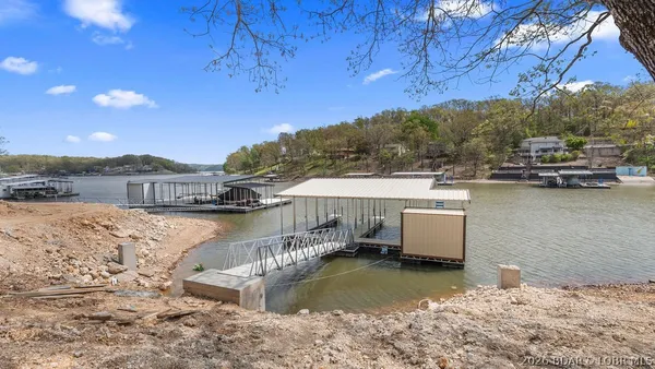 $2,000,000 | 440 Pershing Drive, Camdenton, MO 65020