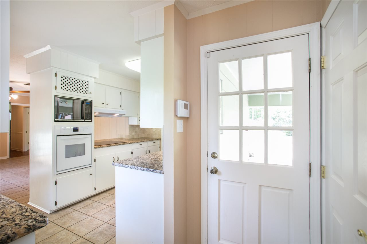 1039 Briarfield Road Jackson, MS 39211 - Photo 13 of 37 Photo 13