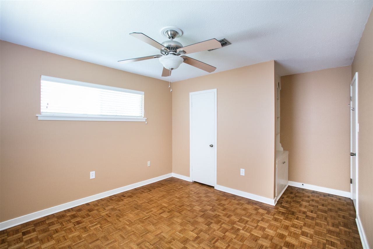 1039 Briarfield Road Jackson, MS 39211 - Photo 23 of 37 Photo 24