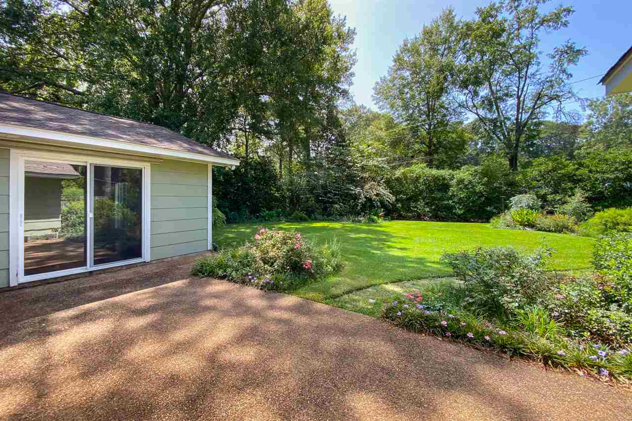 1039 Briarfield Road Jackson, MS 39211 - Photo 29 of 37 Photo 30