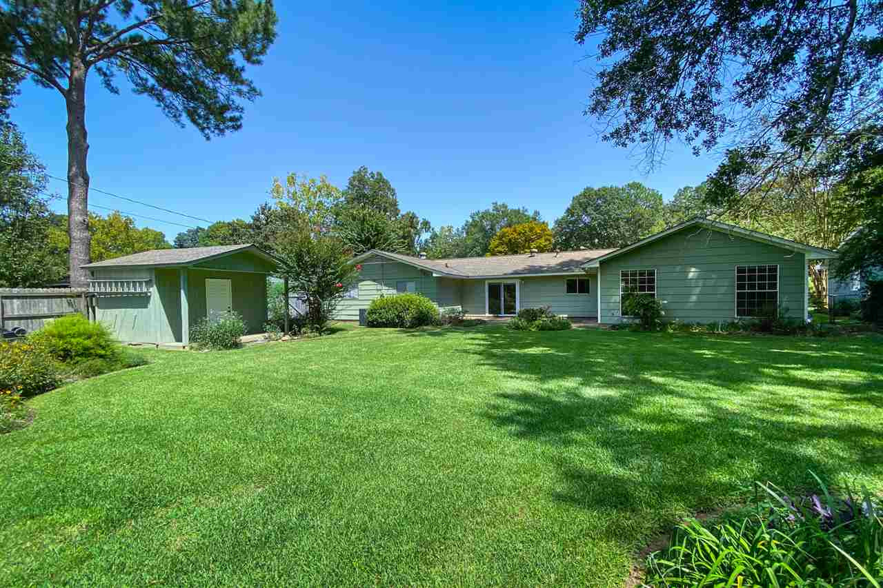 1039 Briarfield Road Jackson, MS 39211 - Photo 34 of 37 Photo 38