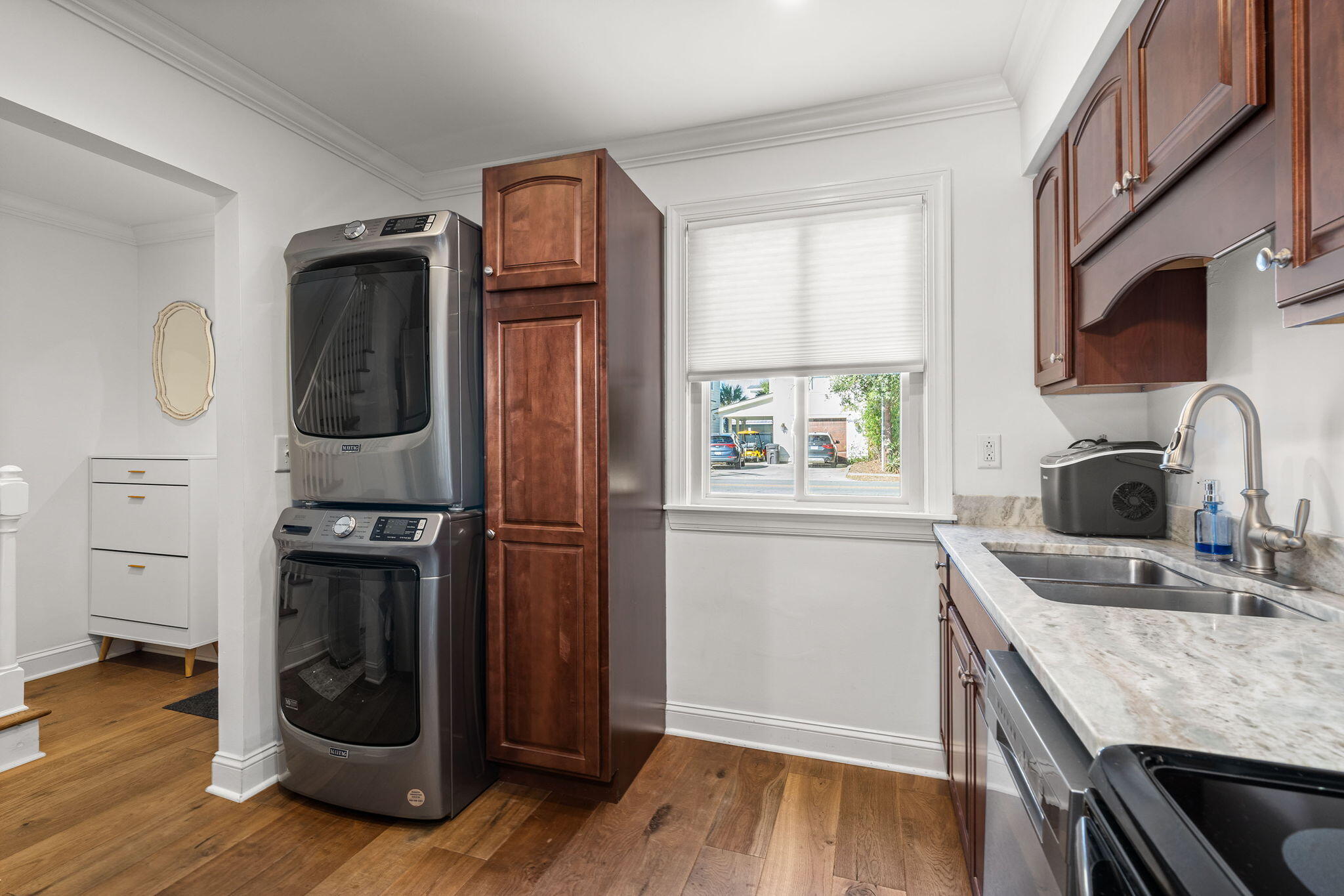 745 Center Street Mount Pleasant, SC 29464 - Photo 15 of 26 15