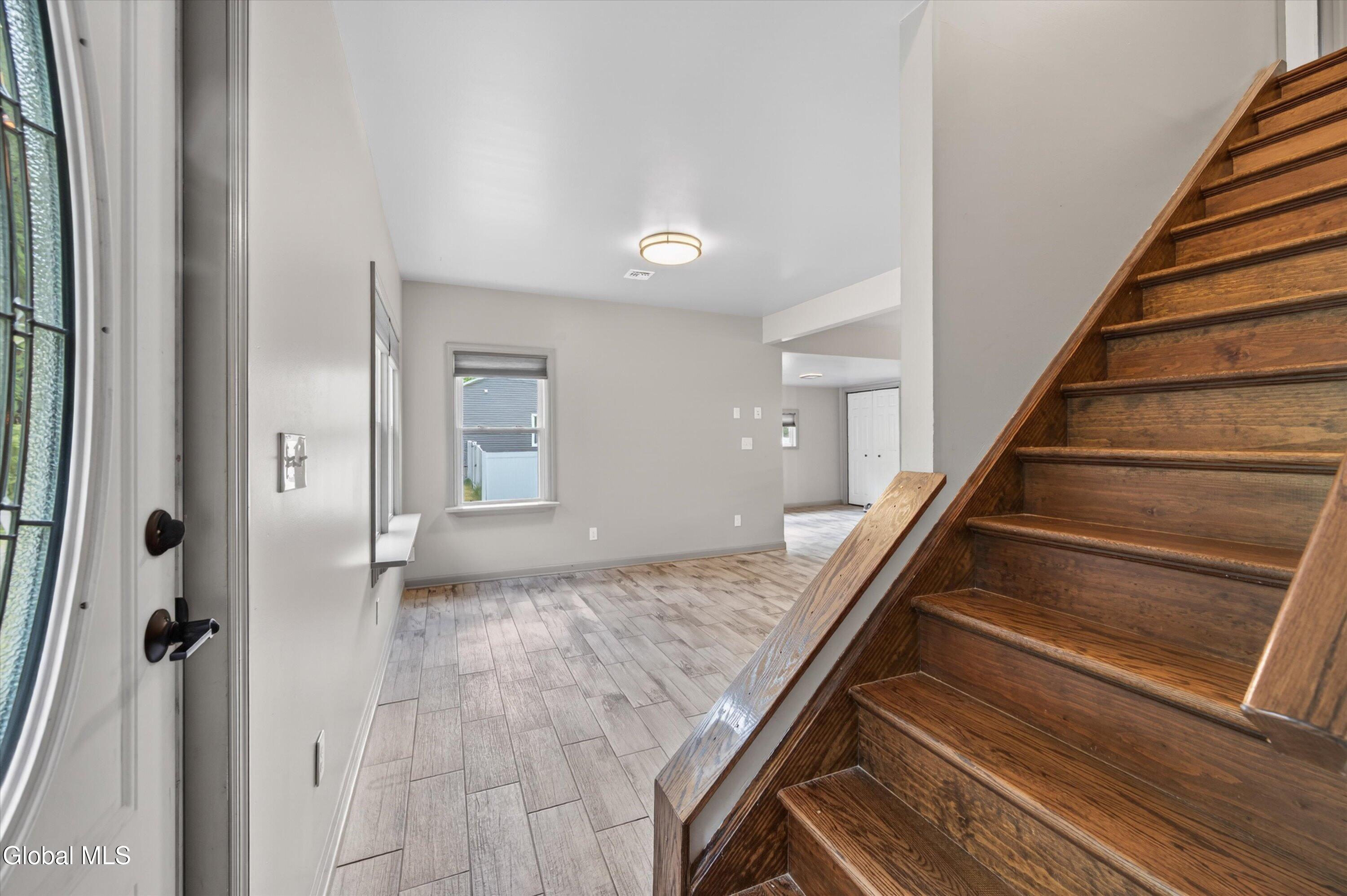 162 Clamsteam Road Halfmoon, NY 12065 - Photo 22 of 69 22-162 Clamsteam Rd-22