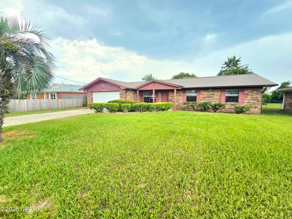 $2,100 | 5224 Park Street, Panama City, FL 32404