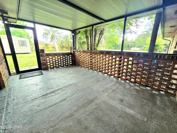 $2,100 | 5224 Park Street, Panama City, FL 32404