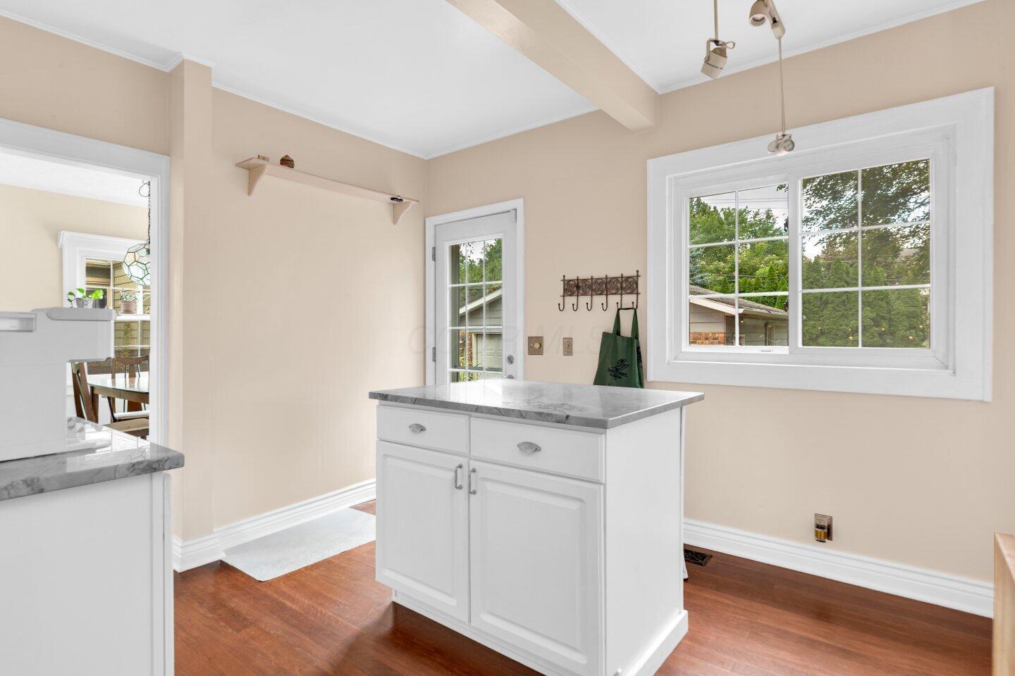 215 Piedmont Road Columbus, OH 43214 - Photo 26 of 66 032-215PiedmontRoad-Columbus-OH-43214-SM