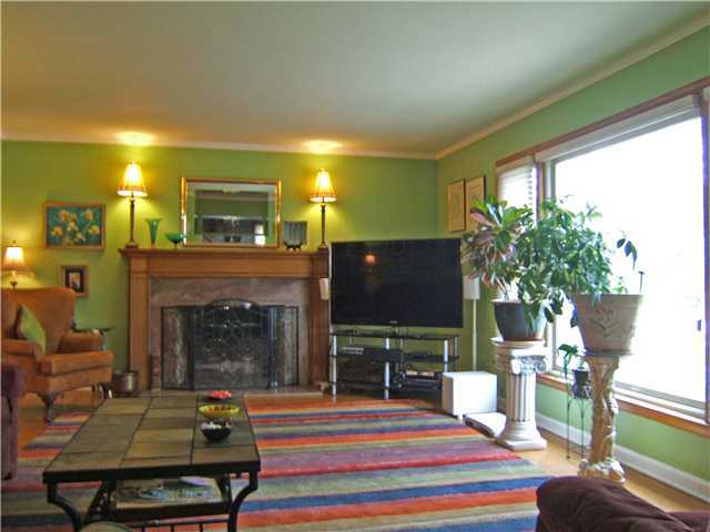 2144 Tremont Road Columbus, OH 43221 - Photo 3 of 14