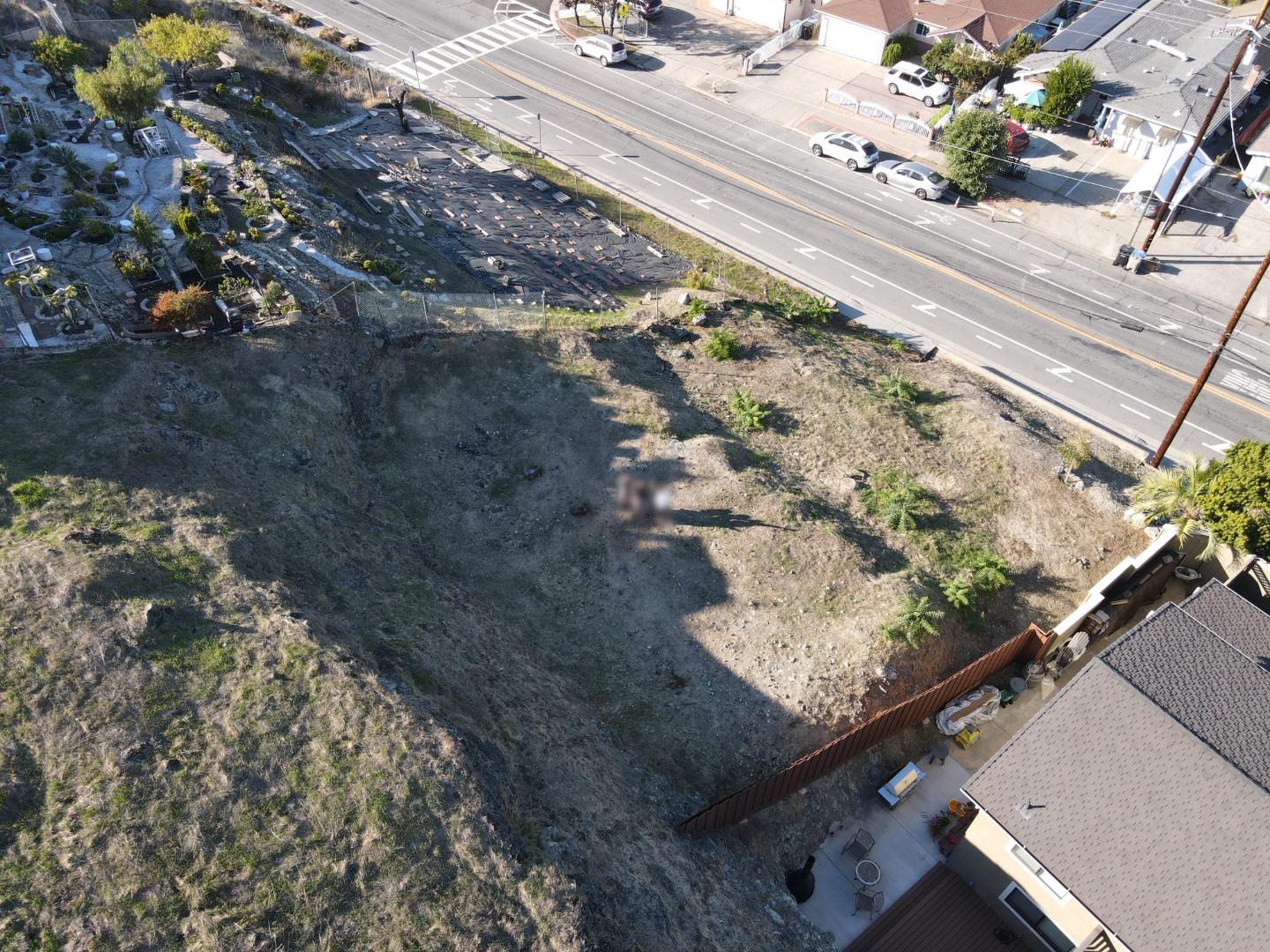 150 Senter Road San Jose, CA 95111 - Photo 5 of 5 a view of a yard