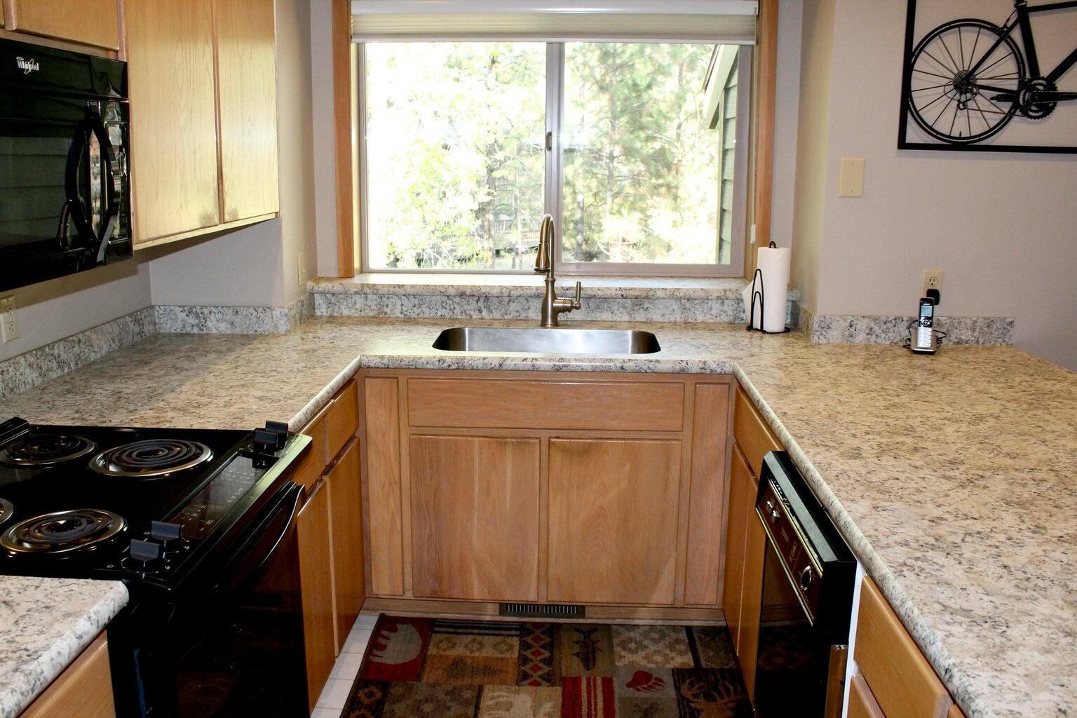 57407 Beaver Ridge Loop, Unit 44C2 Sunriver, OR 97707 - Photo 7 of 19 20230929230310855258000000-o