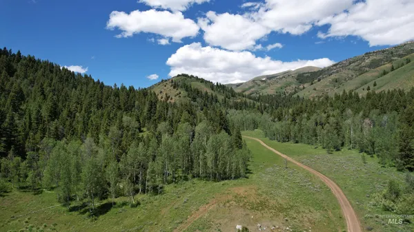 $2,500,000 | Tbd South Bull Canyon Road, Rockland, ID 83271