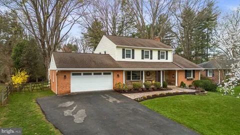 front view of house with a yard