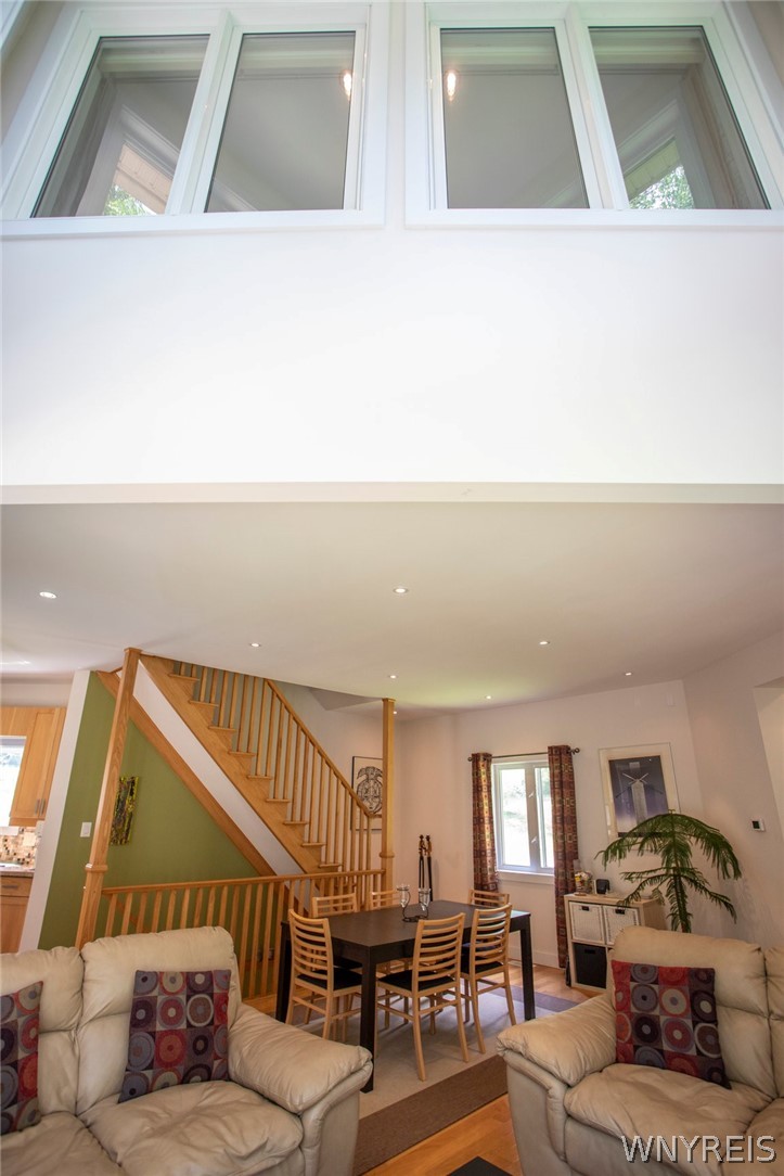 5464 Partridge Hill Road Great Valley, NY 14741 - Photo 8 of 48 Living area