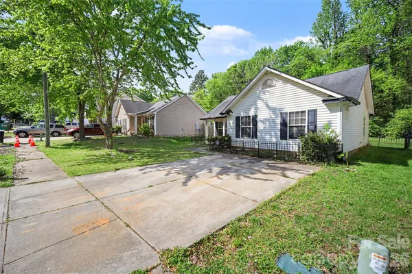 $250,000 | 2628 Marmac Road, Charlotte, NC 28208