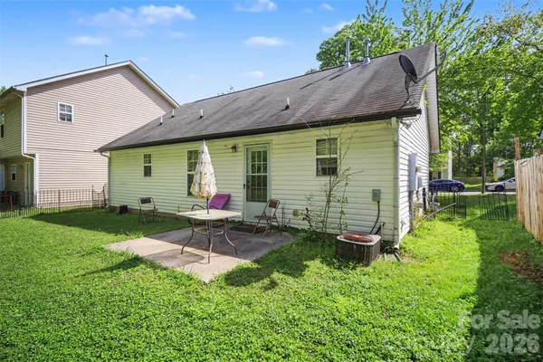 $250,000 | 2628 Marmac Road, Charlotte, NC 28208