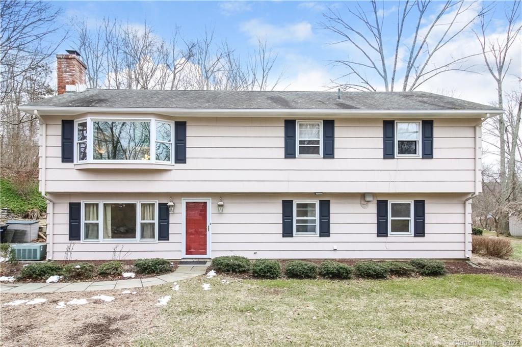 400 Bennetts Farm Road Ridgefield, CT 06877 - Photo 1 of 1 Welcome home to 400 Bennetts Farm Roadd!