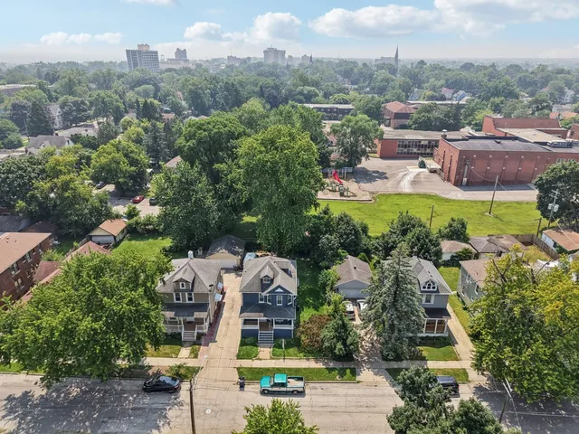 an aerial view of multiple house