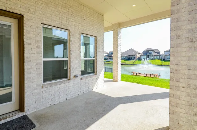 $508,000 | 3514 Lake Bella Megan Drive, Katy, TX 77493