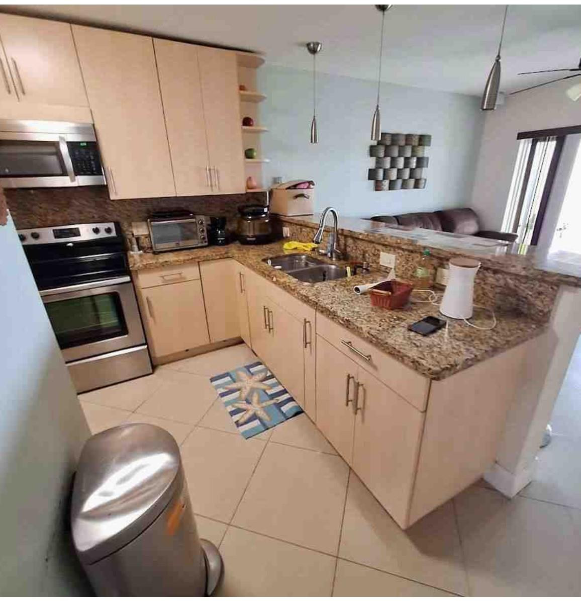11021 Southwest 38th Lane, Unit 2 Miami, FL 33165 - Photo 8 of 15 Photo 8