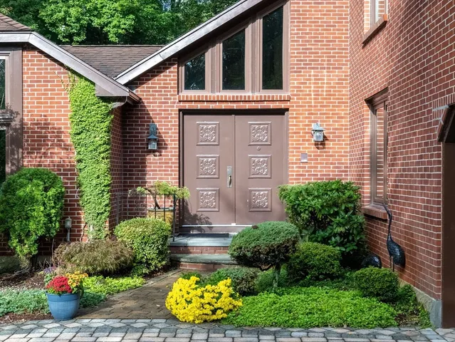 $1,688,000 | 22 Elm Street, Canton, MA 02021