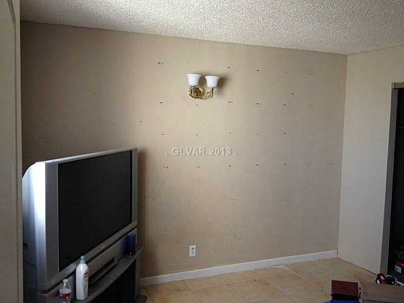 2286 East Desert Inn Road Las Vegas, NV 89169 - Photo 16 of 25 Property Photo.