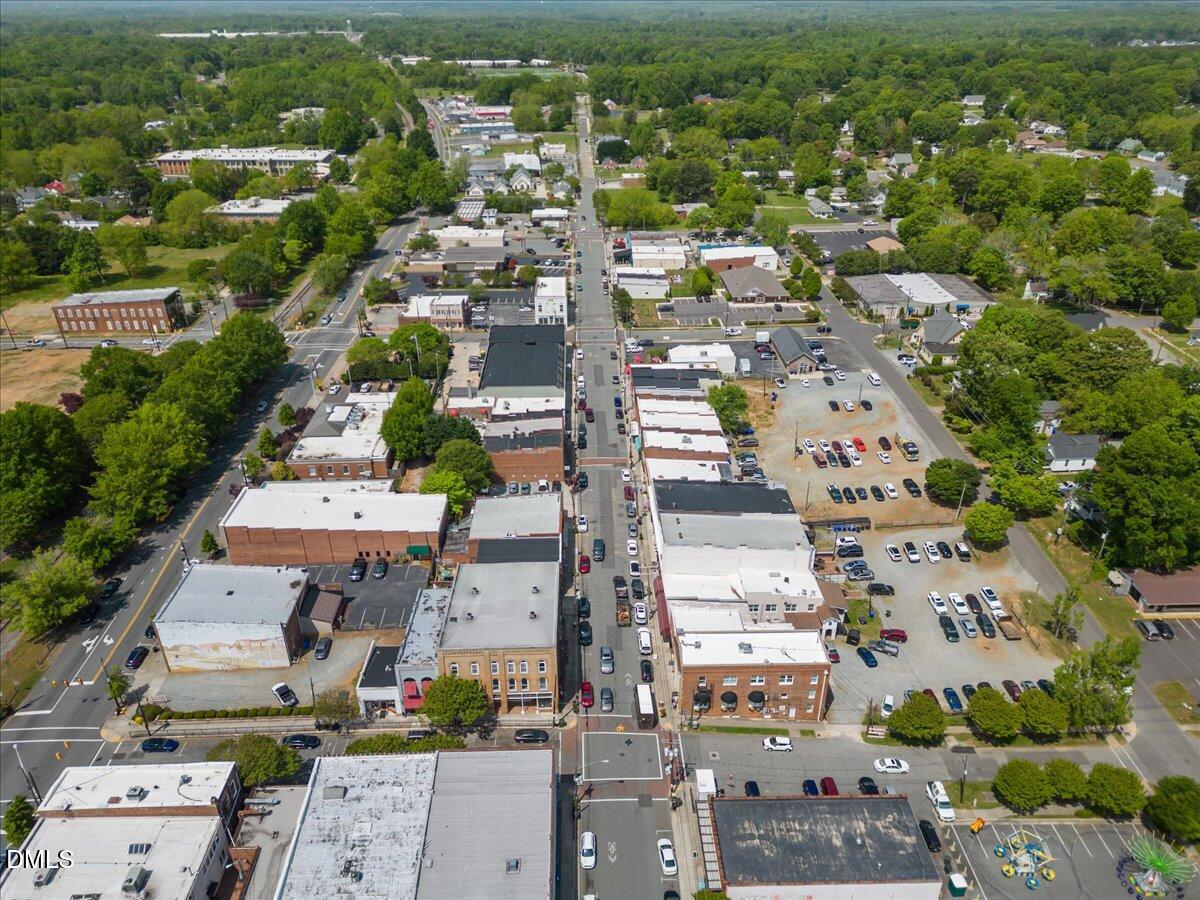 617 North 3rd Street Mebane, NC 27302 - Photo 48 of 50 an aerial view of residential houses with outdoor space