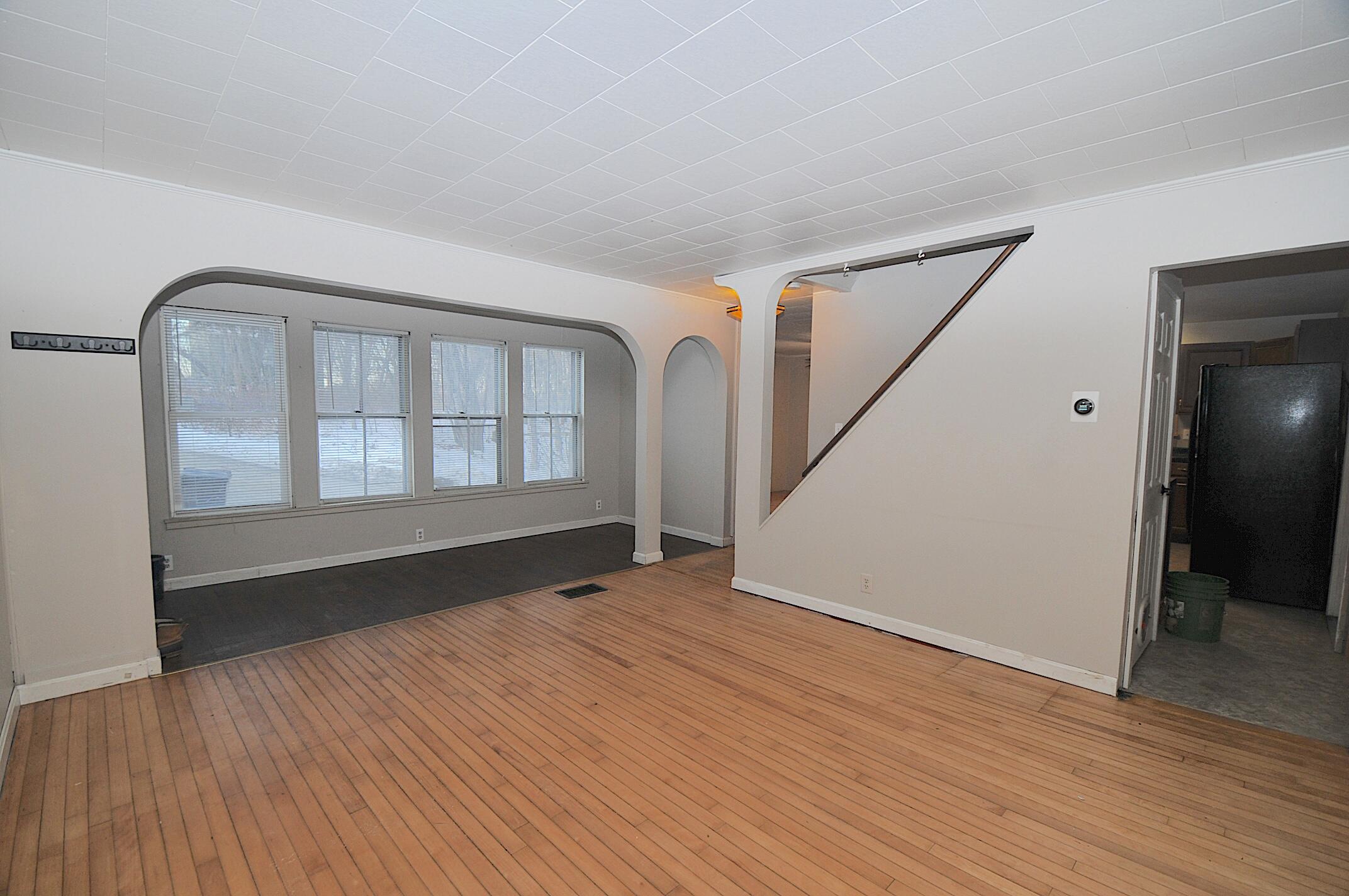 34 Jessie Street Bangor, ME 04401 - Photo 10 of 48 LR 2