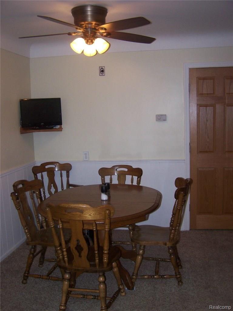 23220 Hagen Road Macomb, MI 48042 - Photo 16 of 58 100_3289.JPG