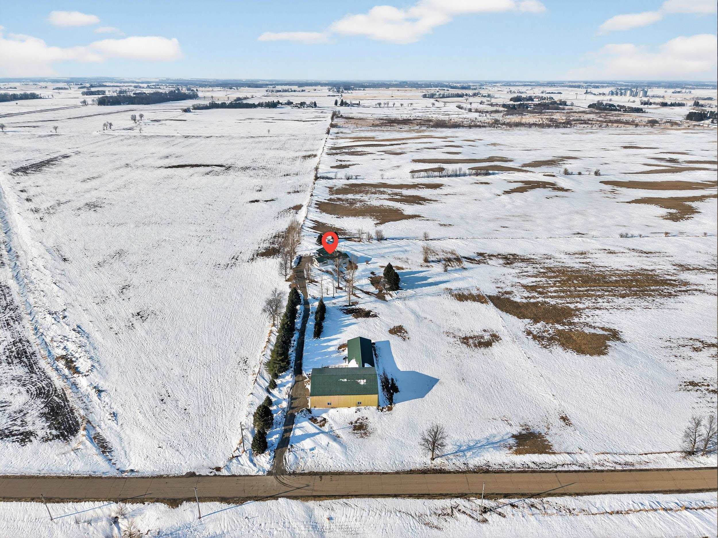 W13487 Carter Road Ripon, WI 54971 - Photo 1 of 35