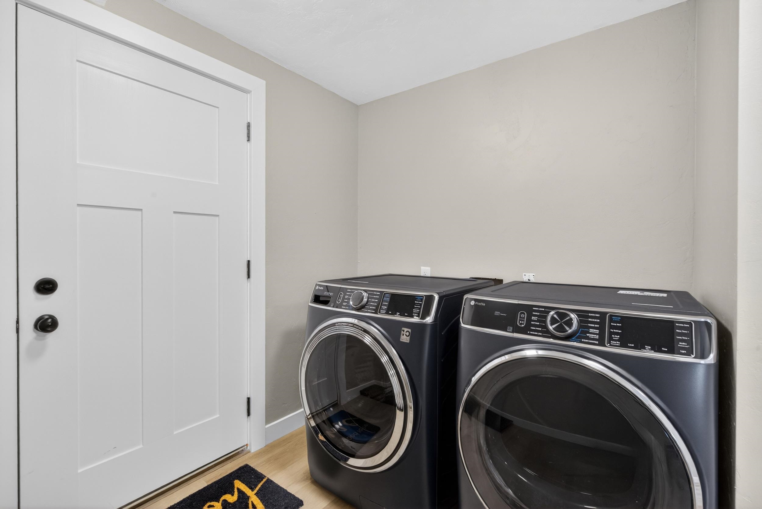 W13487 Carter Road Ripon, WI 54971 - Photo 12 of 35