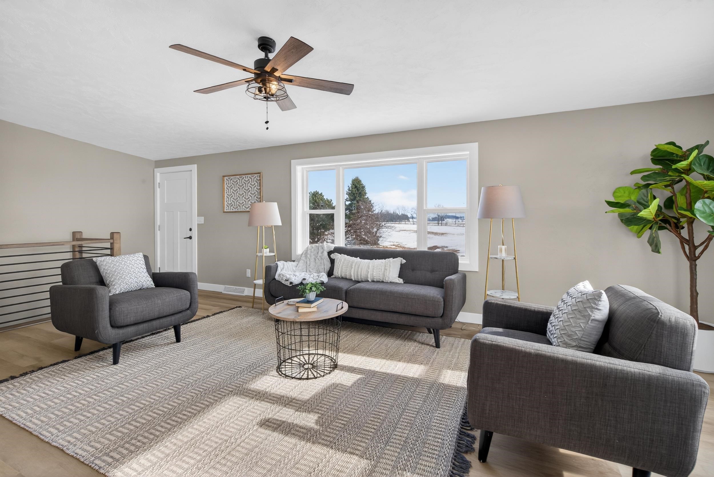 W13487 Carter Road Ripon, WI 54971 - Photo 10 of 35