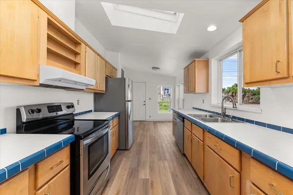 $224,900 | 255 Southeast Railroad Street, Creston, WA 99117