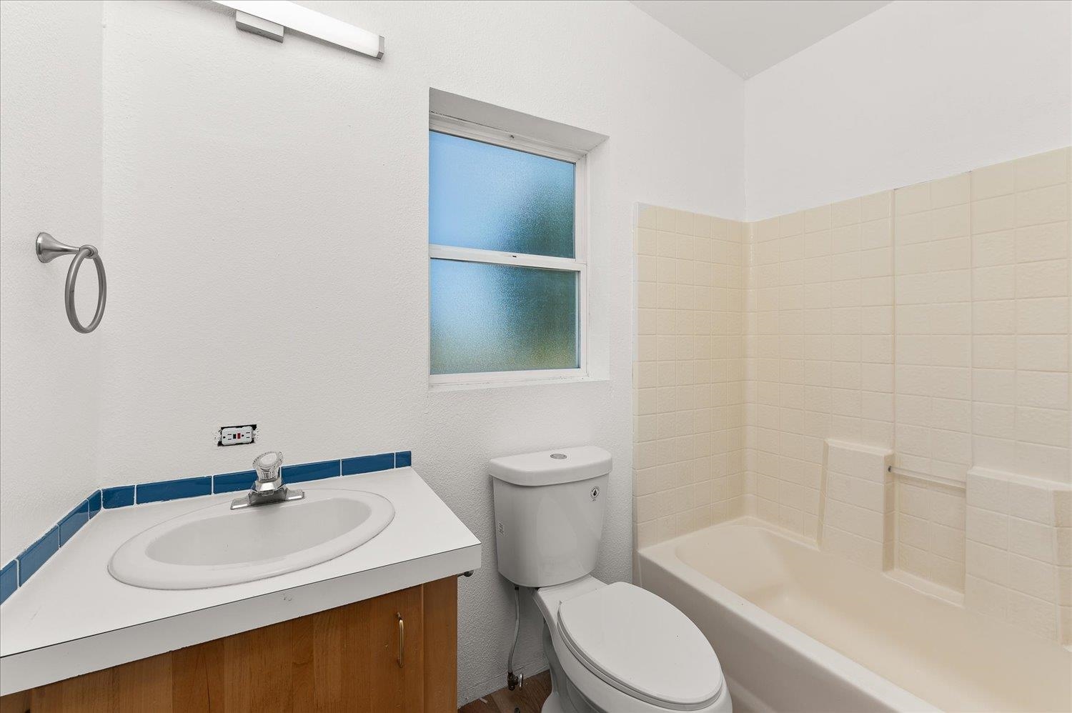 255 Southeast Railroad Street Creston, WA 99117 - Photo 22 of 48