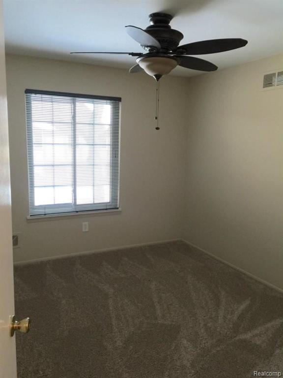 30272 Southfield Road, Unit 231 Southfield, MI 48076 - Photo 17 of 23