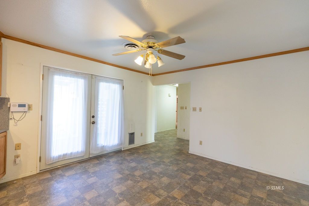 724 West Kevin Court Ridgecrest, CA 93555 - Photo 16 of 43 Gallery Image 16