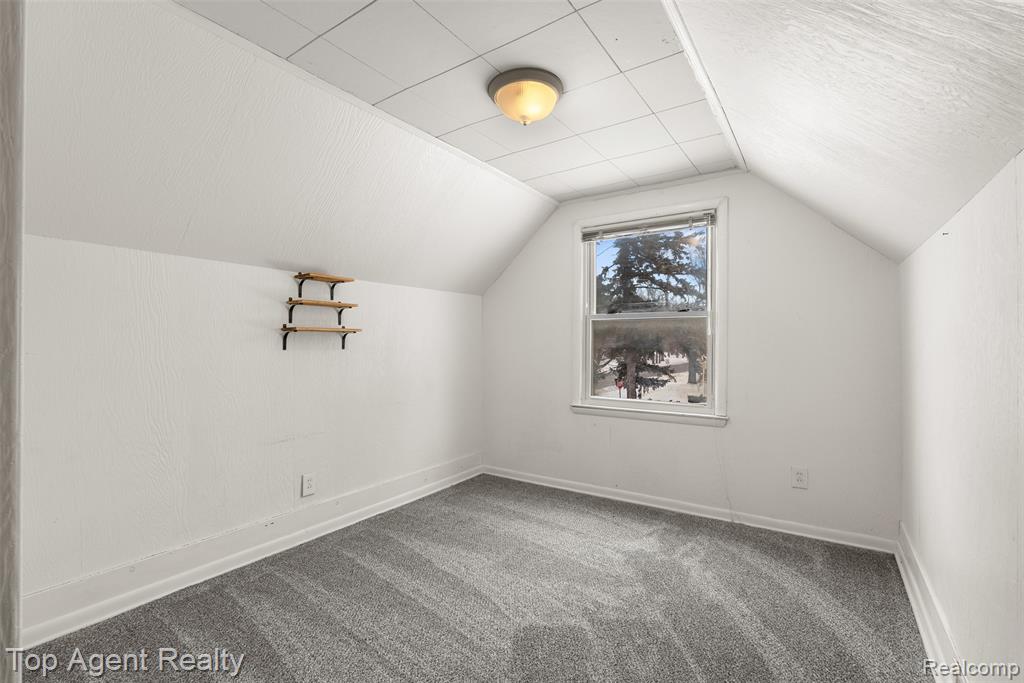 4948 Howe Road Wayne, MI 48184 - Photo 23 of 37