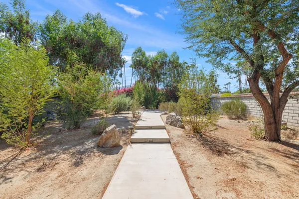 $5,400 | 72056 Palm Haven Drive, Rancho Mirage, CA 92270