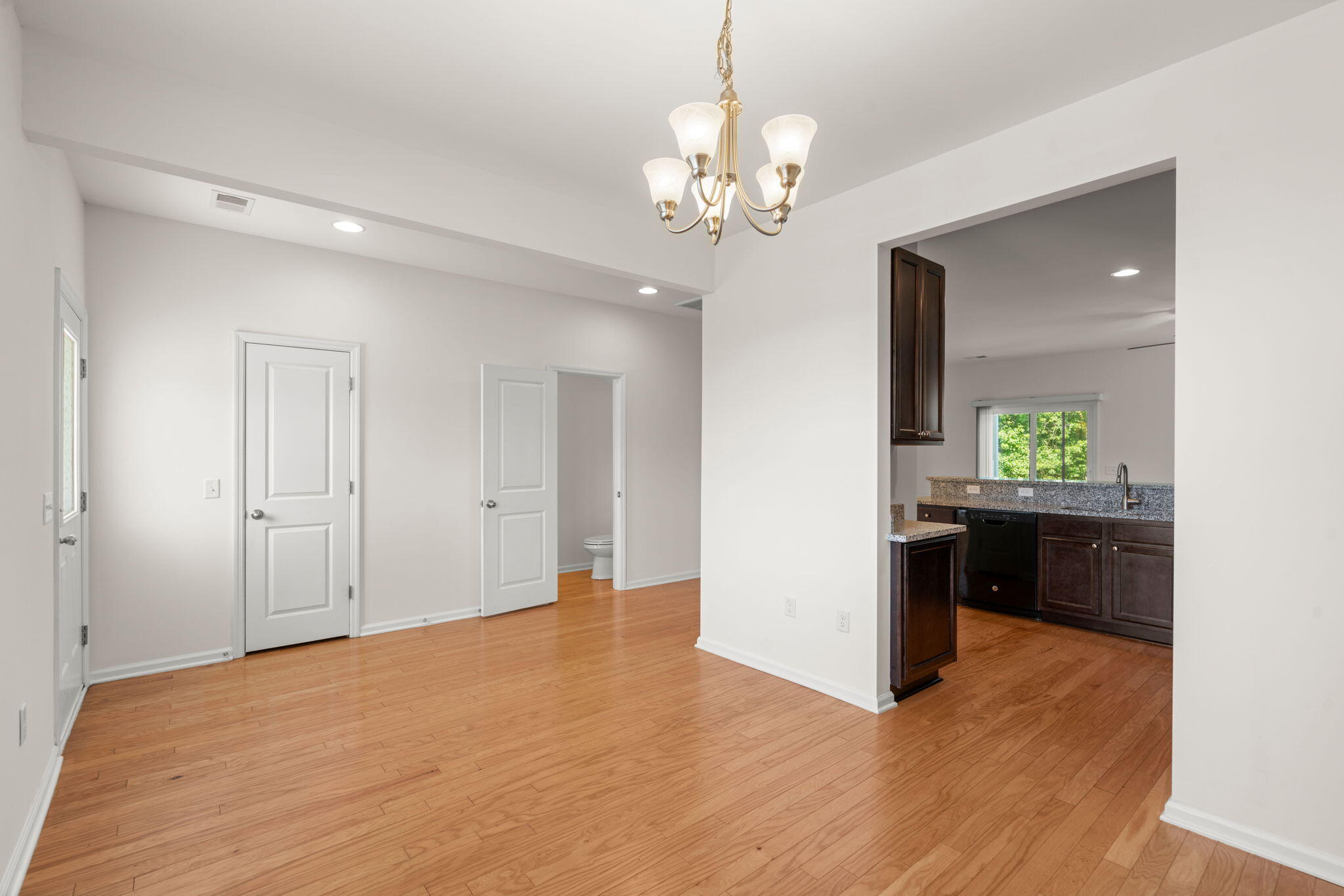 9079 Parlor Drive Ladson, SC 29456 - Photo 7 of 28 8